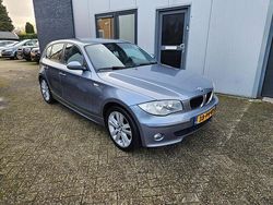 Blauw Gebruikt 2005 BMW 120 Executive Hatchback | € 2.650 (Eerlijke prijs)