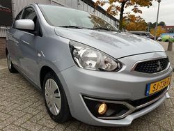 Grijs Gebruikt 2018 Mitsubishi Space Star Hatchback | € 6.999 (Eerlijke prijs)