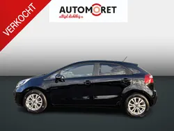 Zwart Gebruikt 2014 Kia Rio FIFA World Cup Edition Hatchback | € 8.450 (Eerlijke prijs)