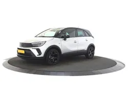 Grijs, metallic lak Gebruikt 2024 Opel Crossland Elegance SUV | € 25.800 (Iets duurder)