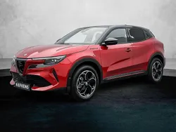 Rood Nieuw 2024 Alfa Romeo Junior Edizione Speciale SUV | € 33.920 (Super prijs)
