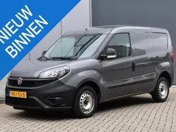 Grijs Gebruikt 2022 Fiat Doblò MPV | € 11.950 (Eerlijke prijs)