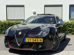 Zwart Gebruikt 2018 Alfa Romeo Giulietta Hatchback | € 14.750 (Eerlijke prijs)