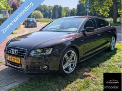 Rood Gebruikt 2010 Audi A5 Comfort Coupé | € 11.500 (Duur)