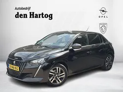 Zwart Gebruikt 2023 Peugeot 208 Allure Hatchback | € 16.900 (Eerlijke prijs)
