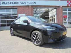 Zwart Gebruikt 2020 Opel Corsa-e Elegance Hatchback | € 15.450 (Eerlijke prijs)