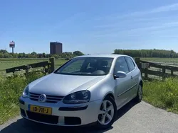 Grijs Gebruikt 2004 VW Golf IV Trendline Hatchback | € 2.100 (Iets duurder)