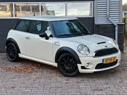 Wit Gebruikt 2007 Mini Cooper S Hatchback | € 6.495 (Eerlijke prijs)
