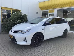 Wit Gebruikt 2014 Toyota Auris Sport Stationwagen | € 11.650 (Eerlijke prijs)