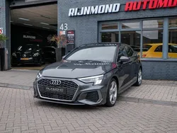 Grijs Gebruikt 2023 Audi A3 Sportback S-Line Hatchback | € 36.995 (Eerlijke prijs)