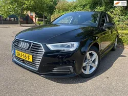 Zwart Gebruikt 2020 Audi A3 Sportback Hatchback | € 21.950