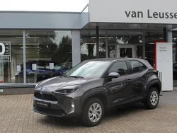 Gebruikt 2024 Toyota Yaris Hybrid Active | € 27.499 (Eerlijke prijs)