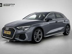 Grijs Gebruikt 2021 Audi A3 Sportback e-tron Sedan | € 24.445 (Eerlijke prijs)