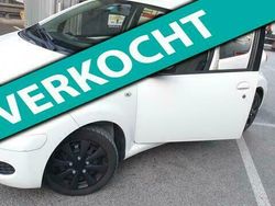 Wit Gebruikt 2010 Toyota Aygo Hatchback | € 3.999 (Eerlijke prijs)