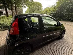 Zwart Gebruikt 2008 Peugeot 107 Hatchback | € 999 (Eerlijke prijs)