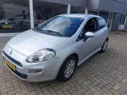 Grijs Gebruikt 2014 Fiat Punto Evo Street Hatchback | € 4.950 (Eerlijke prijs)