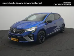 Blauw metallic Gebruikt 2023 Renault Clio V Bose Edition Hatchback | € 24.950 (Iets duurder)