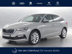 Grijs Gebruikt 2024 Skoda Scala Business Line Hatchback | € 27.990 (Duur)