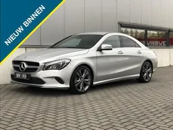 Zilver Gebruikt 2017 Mercedes CLA180 Prestige Sedan | € 17.995 (Goede deal)