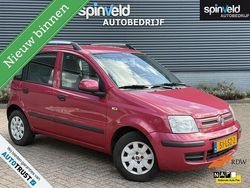 Rood Gebruikt 2010 Fiat Panda Hatchback | € 2.499 (Eerlijke prijs)