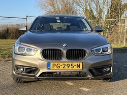 Grijs Gebruikt 2017 BMW 118 Executive Hatchback | € 15.495 (Super prijs)