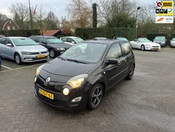 Zwart Gebruikt 2013 Renault Twingo Hatchback | € 3.450 (Eerlijke prijs)