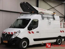 Wit Gebruikt 2018 Renault Master Van | € 32.900