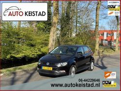 Zwart Gebruikt 2016 VW Polo Comfortline Hatchback | € 5.950 (Super prijs)