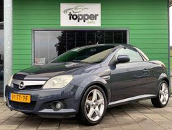 Grijs Gebruikt 2007 Opel Tigra Sport Cabriolet | € 3.745 (Eerlijke prijs)