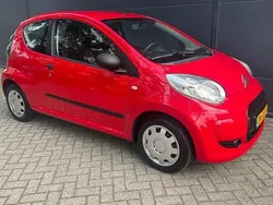 Rood Gebruikt 2010 Citroën C1 Hatchback | € 2.245 (Eerlijke prijs)