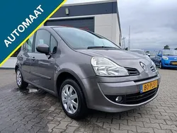 Grijs Gebruikt 2008 Renault Modus MPV | € 3.999 (Eerlijke prijs)