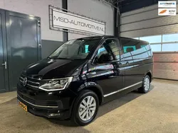 Zwart, metallic lak Gebruikt 2015 VW T5 Highline Van | € 37.949 (Iets duurder)