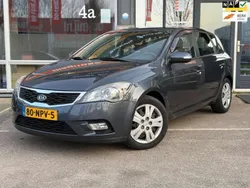 Grijs Gebruikt 2010 Kia Ceed Hatchback | € 4.950 (Eerlijke prijs)
