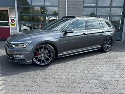 Grijs Gebruikt 2016 VW Passat Highline Stationwagen | € 22.850 (Eerlijke prijs)