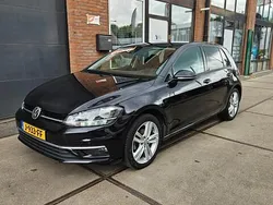 Zwart Gebruikt 2018 VW Golf VII Comfortline Hatchback | € 13.900 (Eerlijke prijs)