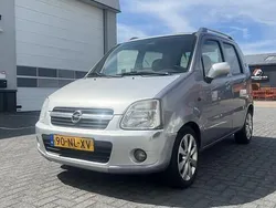 Grijs Gebruikt 2003 Opel Agila Njoy Hatchback | € 1.095 (Eerlijke prijs)