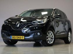 Zwart Gebruikt 2017 Renault Kadjar Intens SUV | € 15.445 (Eerlijke prijs)