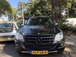 Zwart Gebruikt 2010 Mercedes ML350 SUV | € 11.999 (Eerlijke prijs)