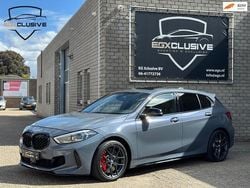 Grijs Gebruikt 2022 BMW M135 Comfort Edition Hatchback | € 40.500 (Goede deal)