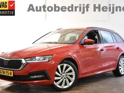 Rood Gebruikt 2021 Skoda Octavia Business Line Stationwagen | € 23.745 (Goede deal)