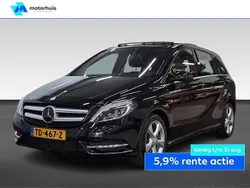 Zwart, metallic lak Gebruikt 2012 Mercedes B180 Ambition MPV | € 11.945 (Eerlijke prijs)