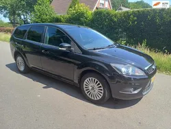 Zwart Gebruikt 2009 Ford Focus Stationwagen | € 2.950 (Eerlijke prijs)