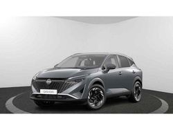 Pearl black (zwart parelmoer) Nieuw 2024 Nissan Qashqai N-Connecta SUV | € 44.946 (Duur)