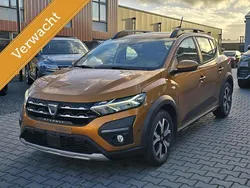Oranje Gebruikt 2021 Dacia Sandero Extreme Hatchback | € 15.990 (Eerlijke prijs)