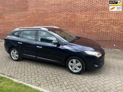 Blauw Gebruikt 2010 Renault Mégane GrandTour Dynamique Stationwagen | € 2.950 (Goede deal)