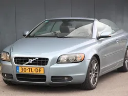Blauw Gebruikt 2006 Volvo C70 Momentum Cabriolet | € 7.850 (Eerlijke prijs)