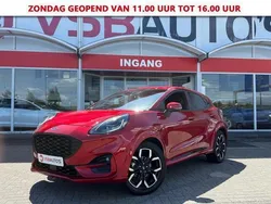 Rood, metallic lak Gebruikt 2020 Ford Puma ST-Line X SUV | € 18.450 (Goede deal)