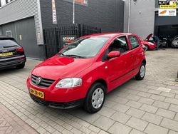 Rood Gebruikt 2008 VW Fox Trendline Hatchback | € 1.999 (Eerlijke prijs)