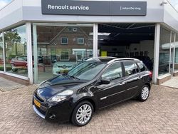 Zwart Gebruikt 2010 Renault Clio GrandTour Dynamique Stationwagen | € 4.950