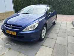 Blauw Gebruikt 2004 Peugeot 307 CC Cabriolet | € 2.000 (Goede deal)